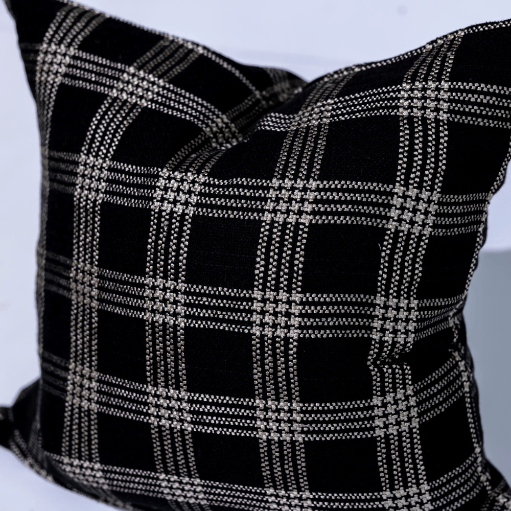 BHD HOME Noir Handwoven Cushion Cover