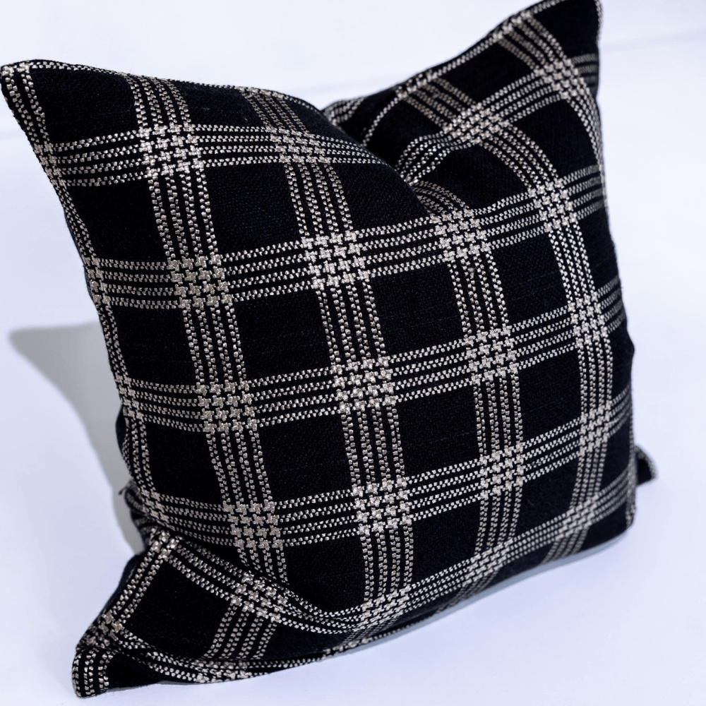 BHD HOME Noir Handwoven Cushion Cover