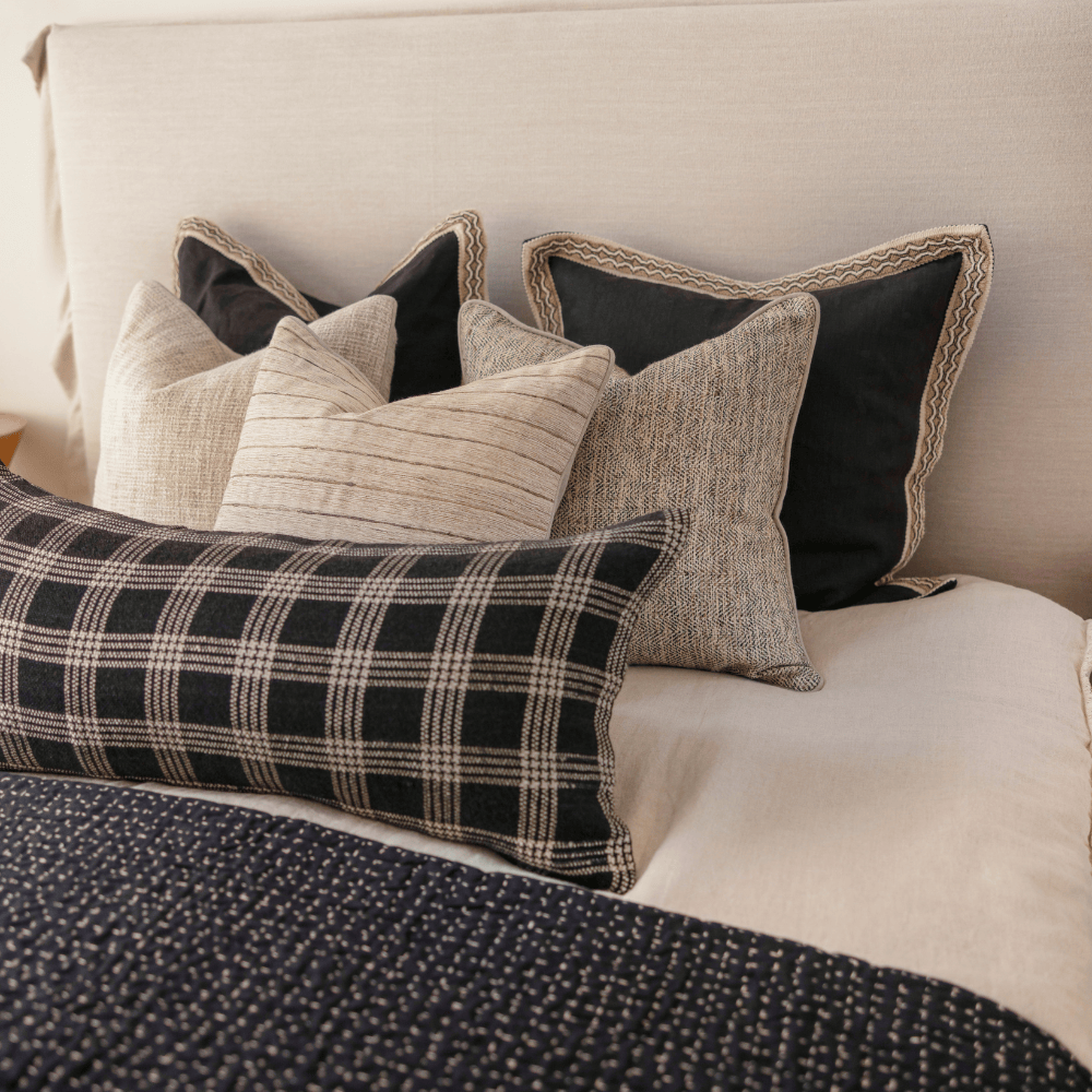 BHD HOME Noir Handwoven Long Lumber Cushion Cover