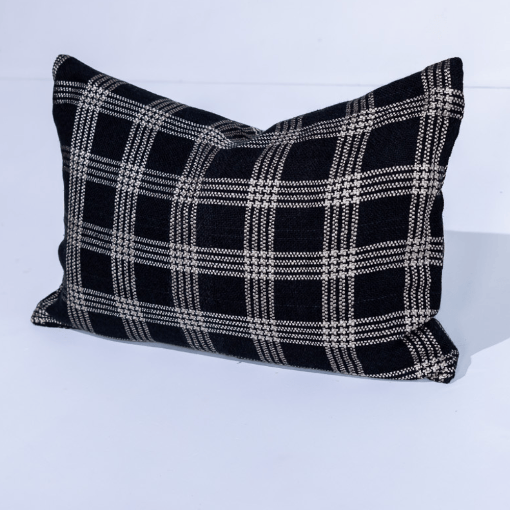 BHD HOME Noir Handwoven Lumber Cushion Cover