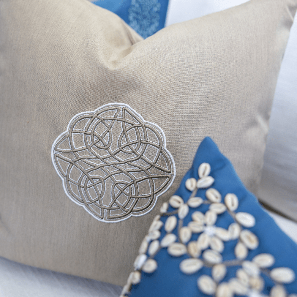 Bandhini Design House Outdoor Cushion Outdoor Celtic Knot Heather Beige Lounge Cushion 55 x 55cm