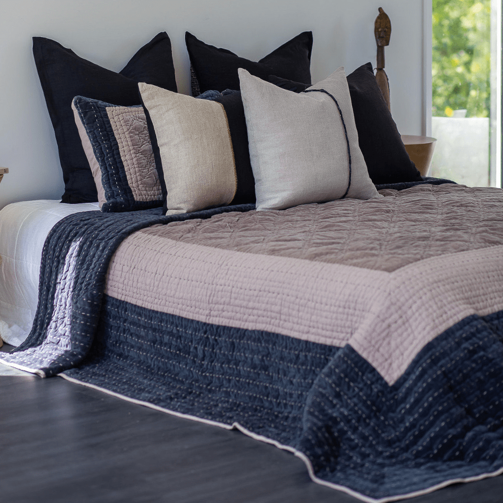 Bandhini Design House Velvet Contrast Quilt