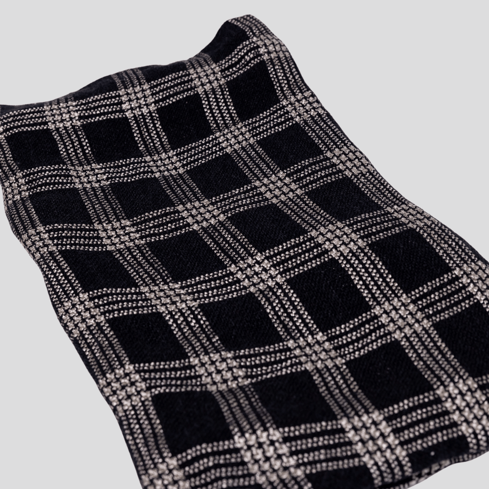 BHD HOME Bedsash Noir Lattice Blanket