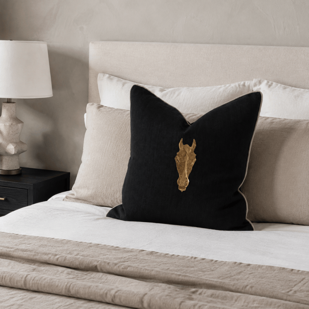 BHD HOME featurecushion Horse Head Black & Natural Handmade Metal Embellished Cushion Cover