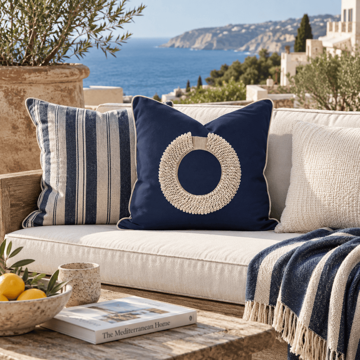 BHD HOME featurecushion Outdoor Shell Ring Navy Handmade Shell Embellished Outdoor Cushion Cover