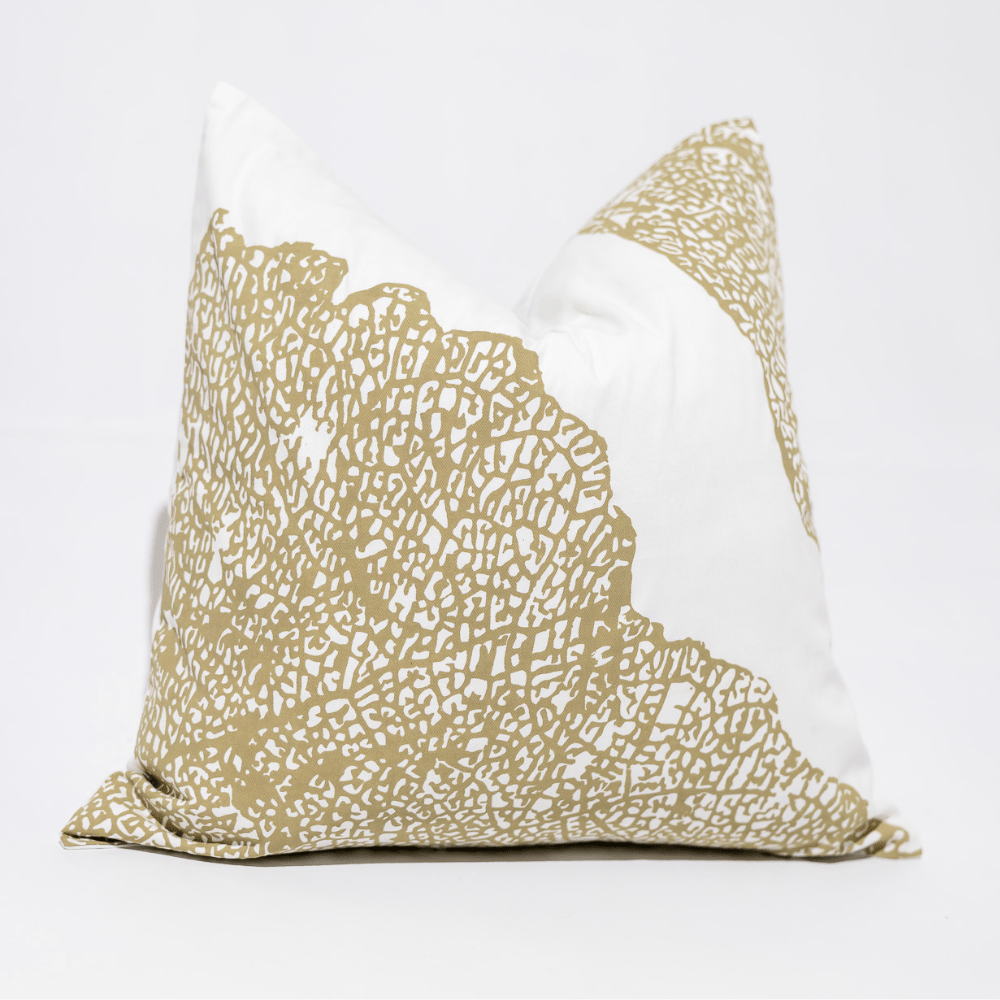 BHD HOME Lounge Cushion Bone Leaf White Lounge Cushion 55 x 55cm