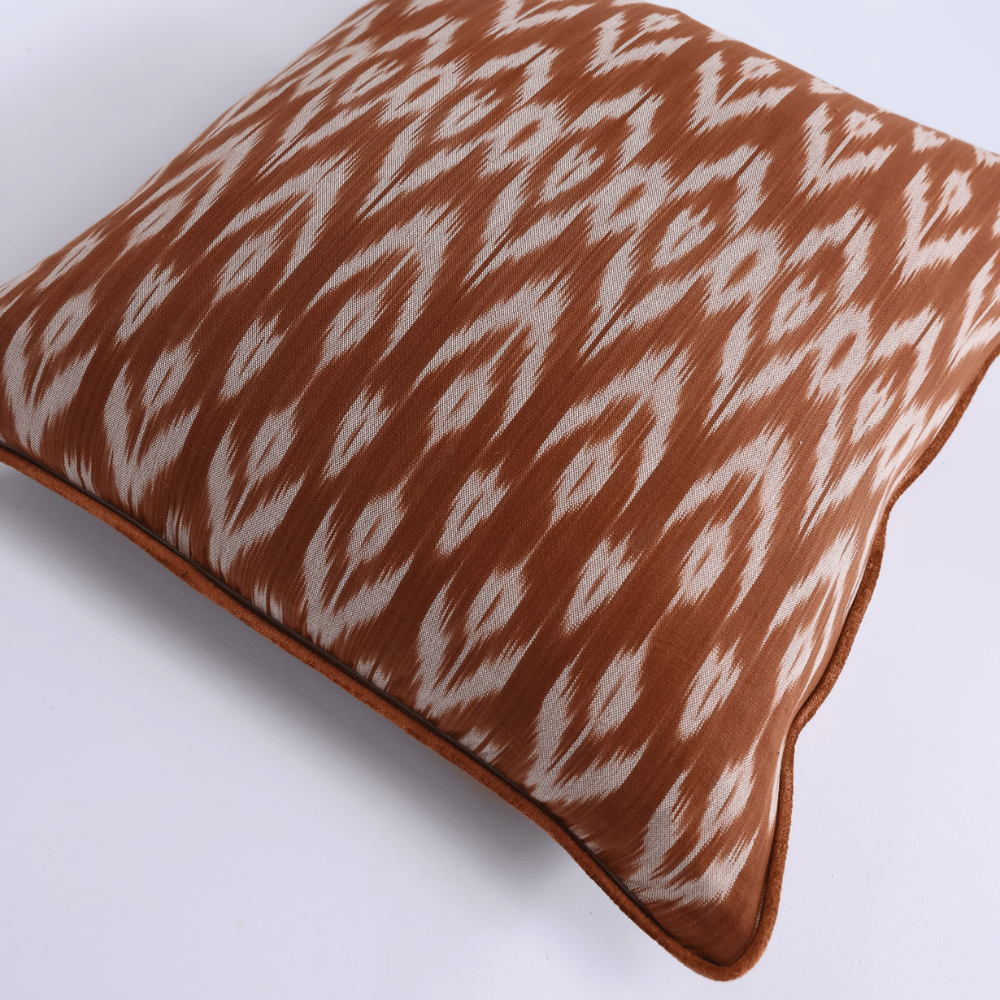BHD HOME Lounge Cushion Ikat Samarkand Rust Handwoven Ikat Cushion Cover