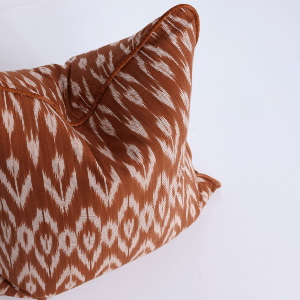 BHD HOME Lounge Cushion Ikat Samarkand Rust Handwoven Ikat Cushion Cover