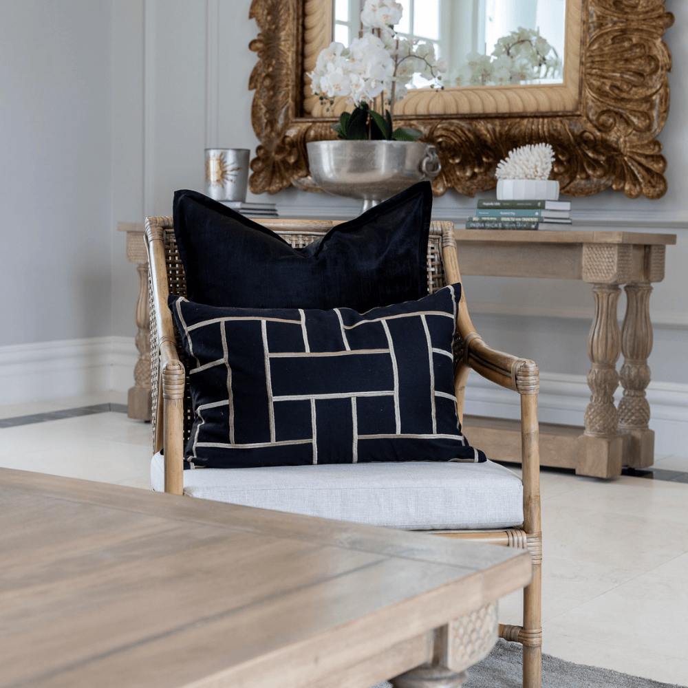 BHD HOME Natural and Black Bundle