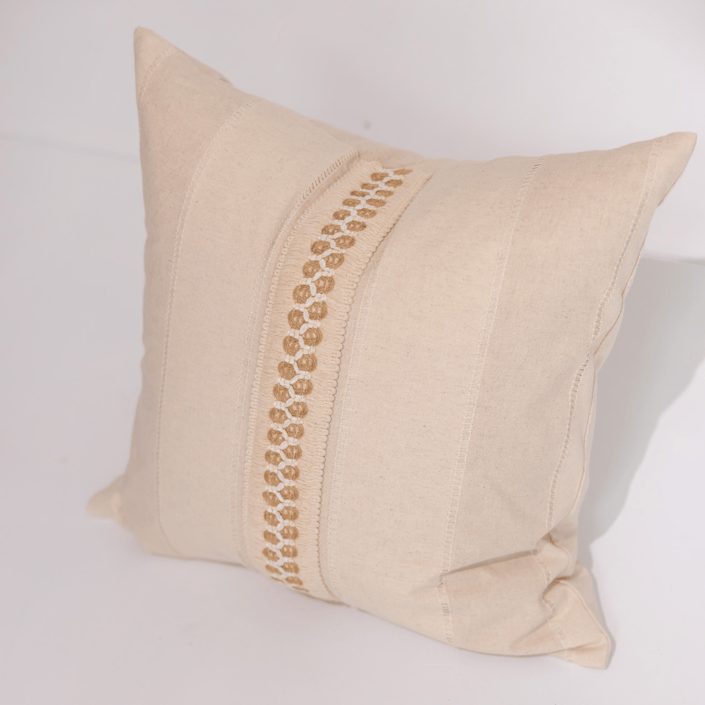 BHD HOME Nottingham handwoven Braid Cushion