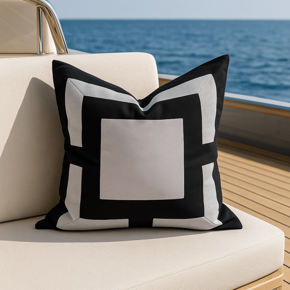 BHD HOME Outdoor Cloud and Biege Outdoor Panel Nautical Lake and Black Lounge