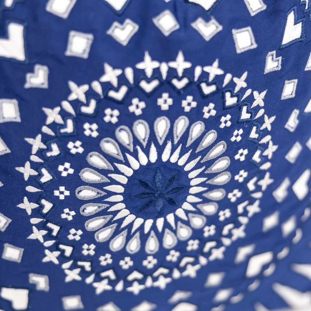 BHD HOME Outdoor Cushion Mayan Sphere Navy Outdoor Lounge Cushion – UV Resistant