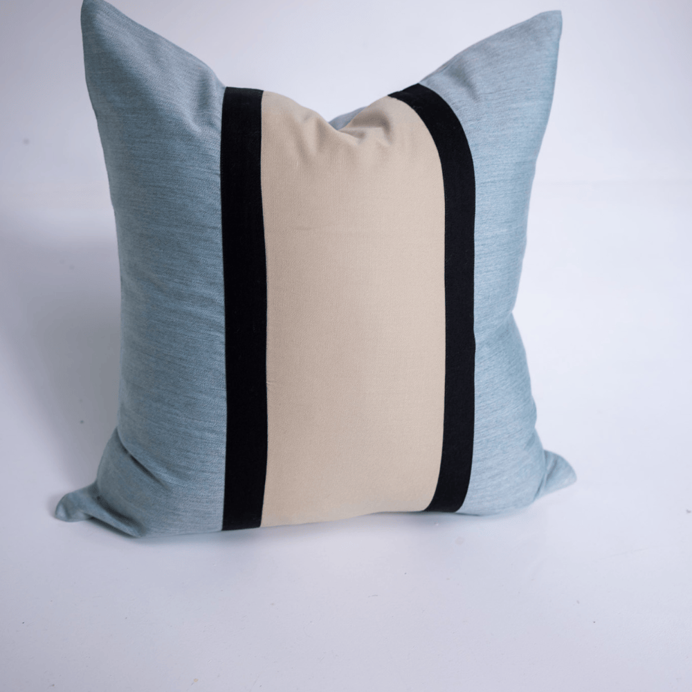 BHD HOME Outdoor Cushion Outdoor Nautical Regent Duck Egg & Sand Medium Cushion – UV Resistant