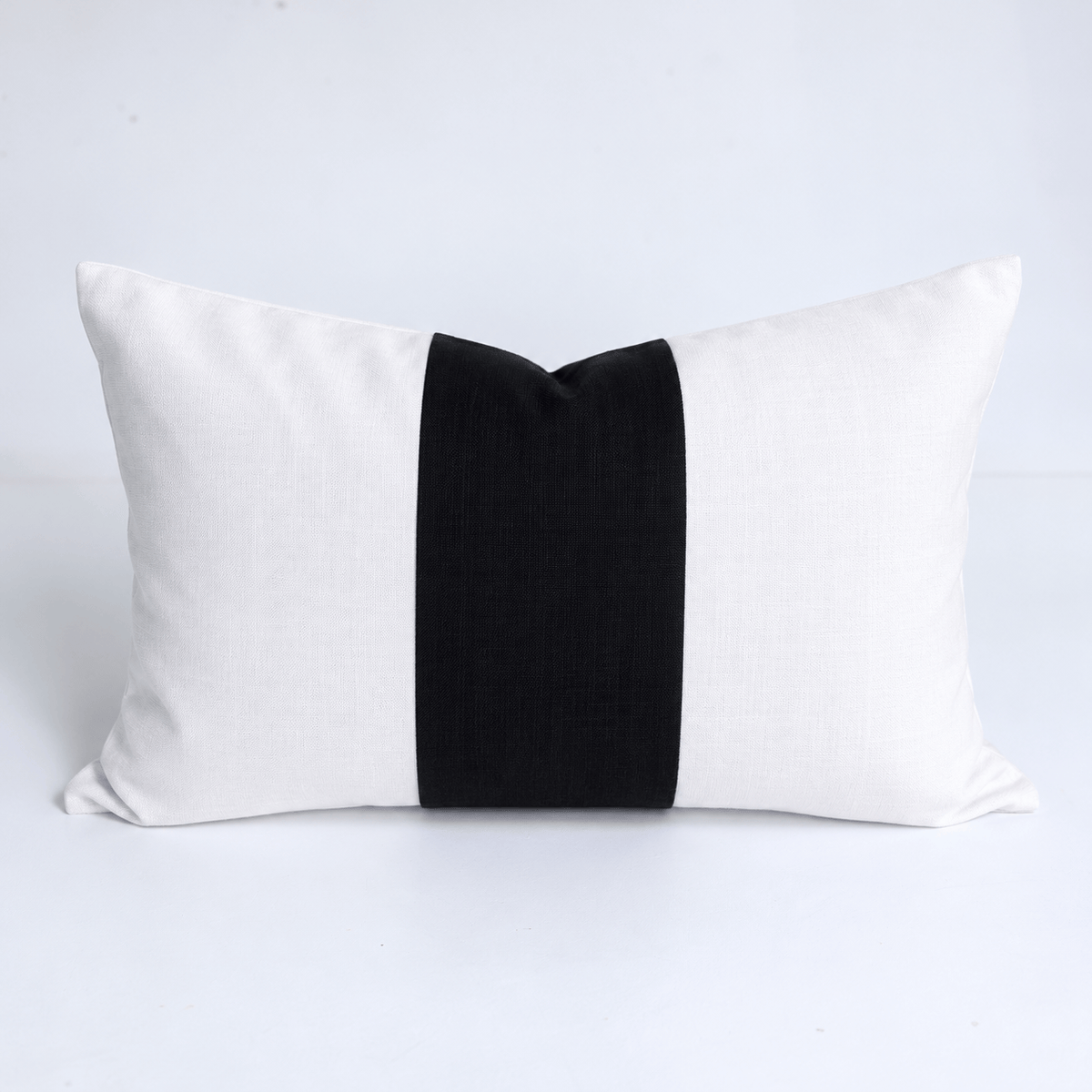 BHD HOME Outdoor Cushion Outdoor Sash White & Black Lumbar Cushion 35 x 55cm – UV Resistant